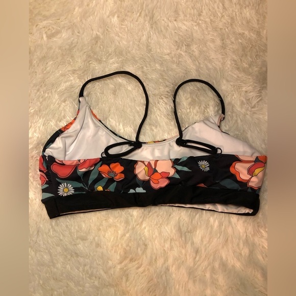 Floral Bikini Top with Black Straps Medium - Picture 5 of 11